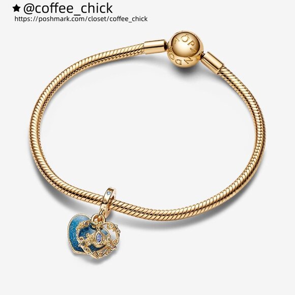 Pandora Disney Cinderella's Carriage & Heart Double Dangle Charm - Picture 3 of 6